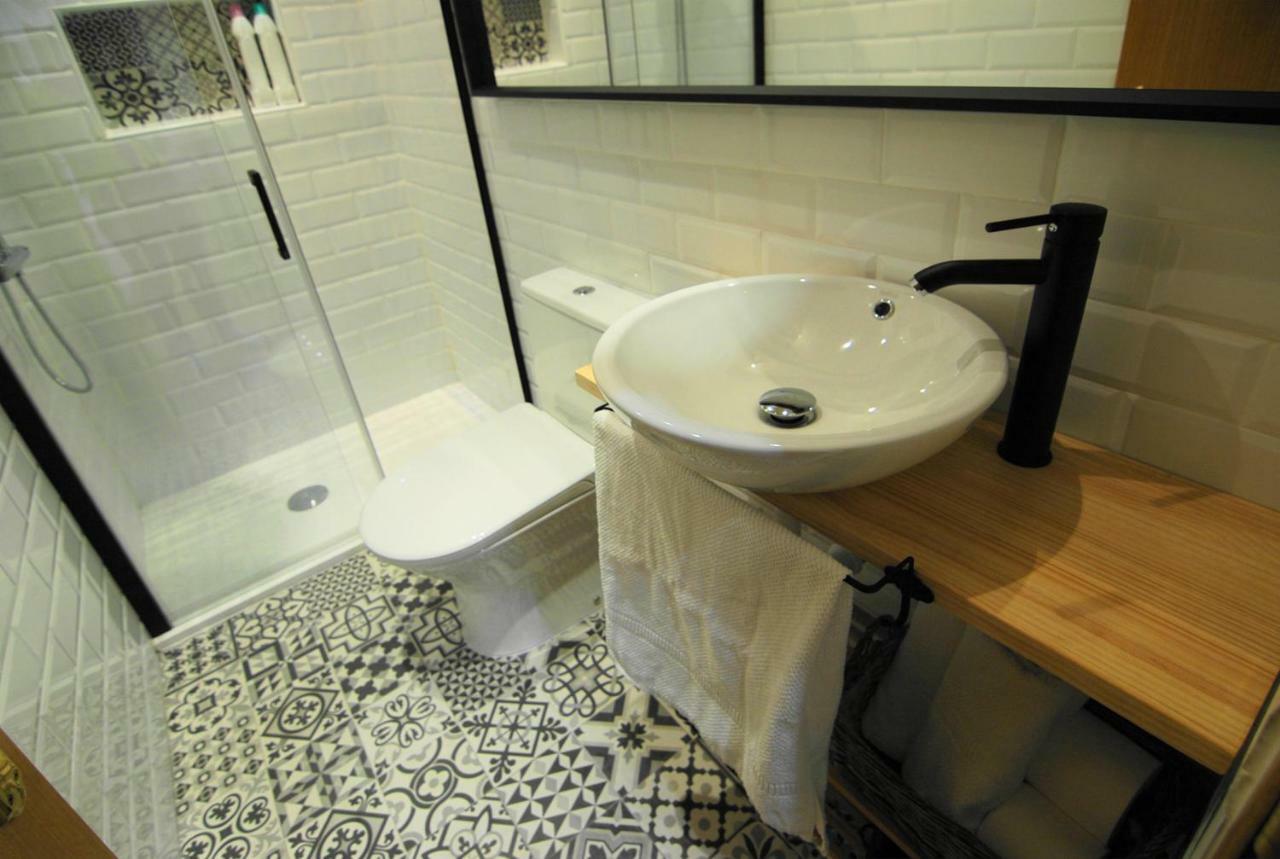 Apto El Clavo-con Parking Gratis Apartamento